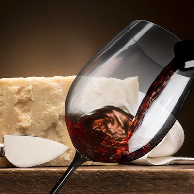 2021 11 24 17 41 6961 Italian Wine Cheese 400