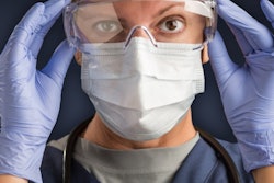 2022 02 10 17 57 6007 Doctor Nurse Woman Mask Ppe 400