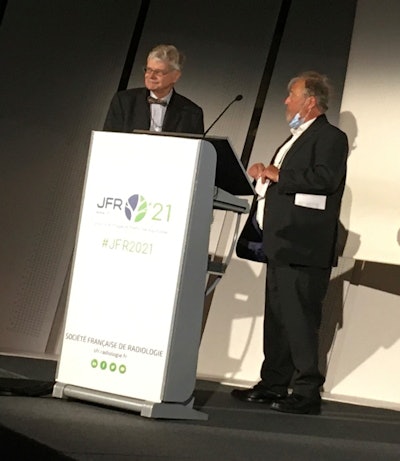 Dr. René Van Tiggelen, director of the Belgian Museum of Radiology, Brussels (left) received the Antoine Béclère medal from Prof. Roland Rymer (right) during the joint ISHRAD scientific session with the SFR. All images courtesy of Dr. Arpan K. Banerjee.