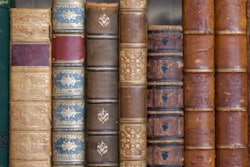 2022 07 29 18 45 1353 Books 400