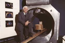 2022 08 08 16 33 7071 2022 08 08 Damadian Smithsonian 400
