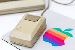 2023 01 09 22 59 9386 Apple Vintage Mouse Logo