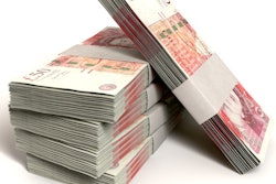 2023 01 31 22 25 9952 British 100 Pound Notes Bundles 400
