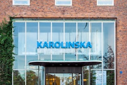 2020 12 22 16 54 5551 Karolinska Institute Entrance 400