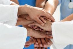 2019 10 29 20 04 6912 Doctors Nurses Hands 400