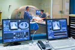 2023 06 26 22 06 8779 Mri Machine Screens 400