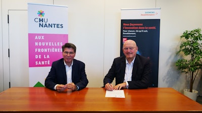 Philippe El Saïr (left), CEO of the University Hospital Nantes and Hassan Safer-Tebbi, head of Siemens Healthineers France, Belgium, and Luxembourg, signed the value partnership on 1 October. Image courtesy of Siemens Healthineers.