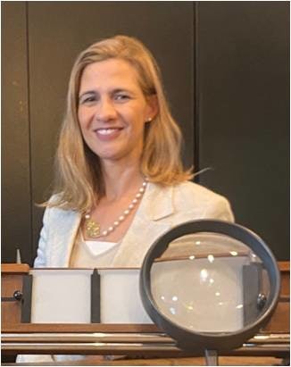 Rosana Santos April 2025