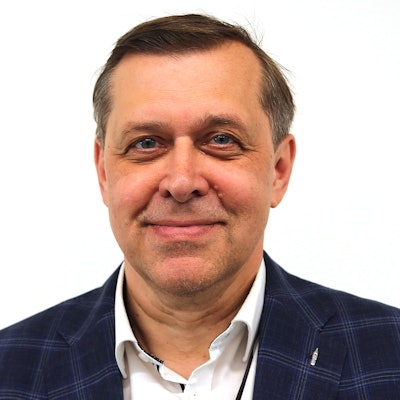 Ame 2022 07 14 15 12 4643 Sinitsyn Valentin Ecr 2022 400