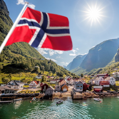 Norway Fishing Village 400