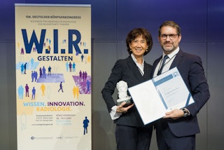 Former ESR President Prof. Regina Beets-Tan received honorary membership of the DRG from Prof. Dr. Konstantin Nikolaou.
