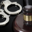 Handcuffs Gavel 400