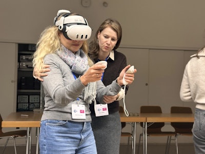 Students of the FFF Technik experimental course can take advantage of virtual reality (VR) technology as part of an interactive and vivid introduction to radiation protection.