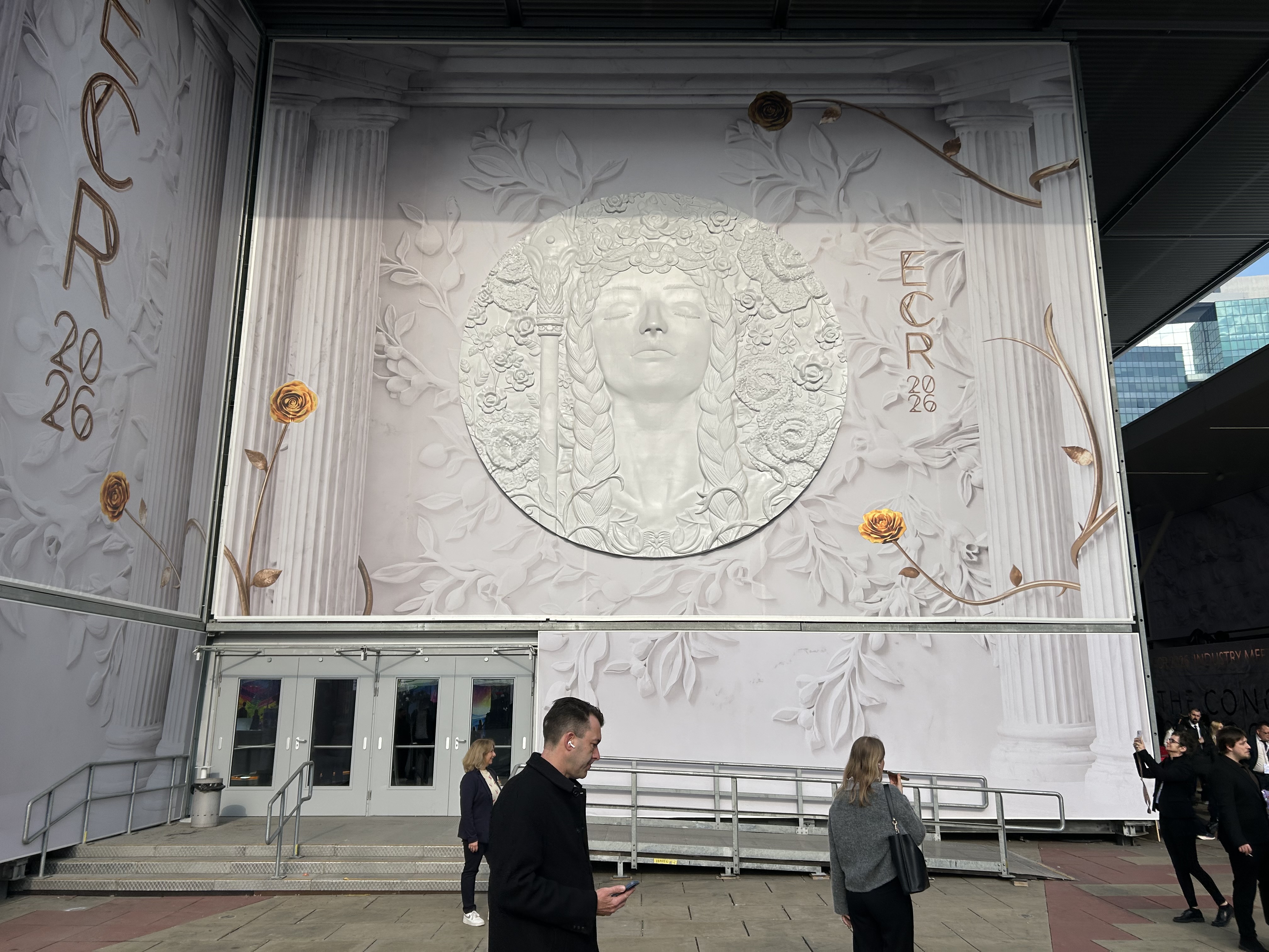 Ecr 2026 Relief Large