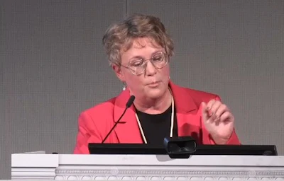 'Coronary calcium is now visible on most of our chest CT scans, but only in the minority of cases we actually report it,' said Rozemarijn Vliegenthart, PhD.