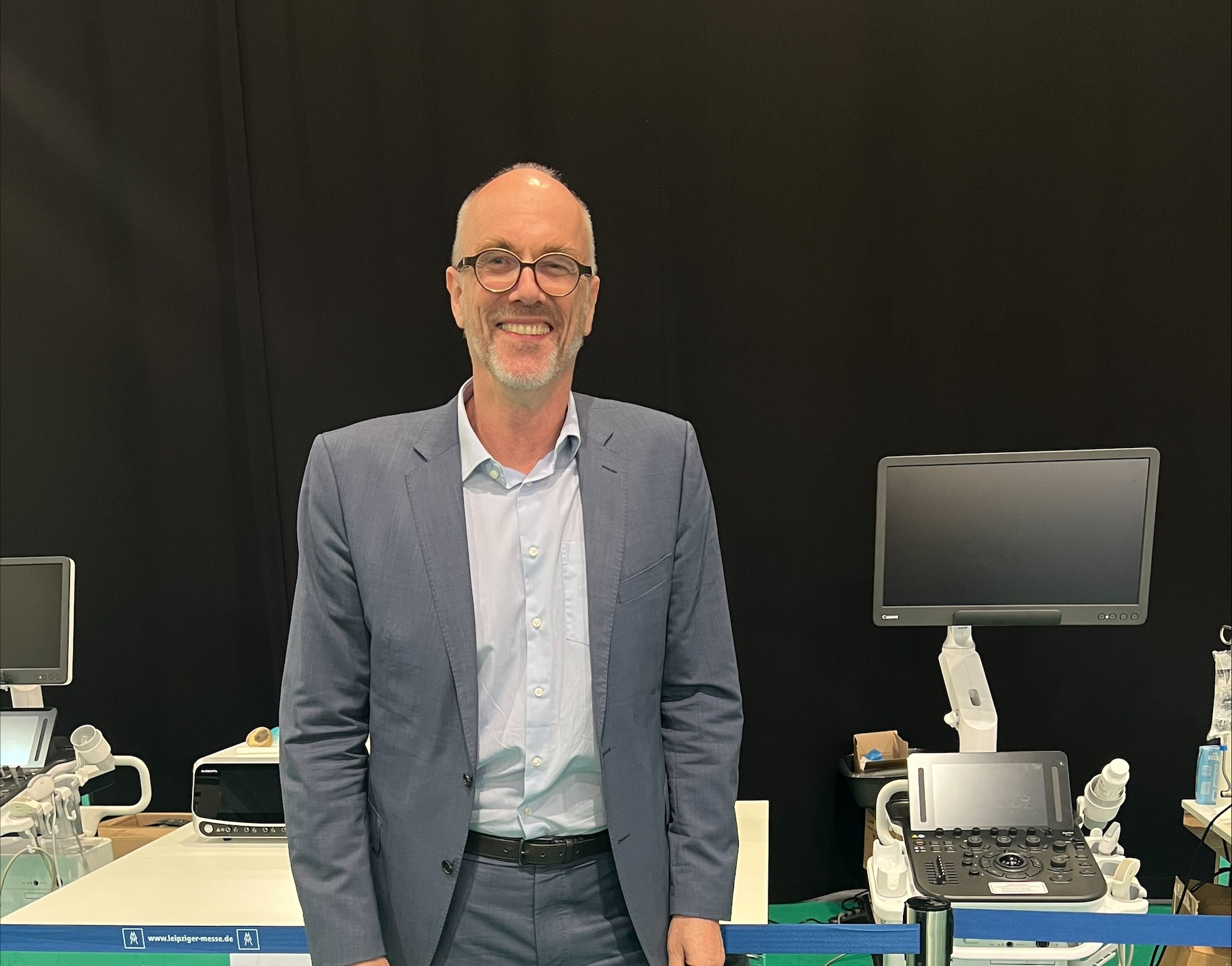 Professor Frank K. Wacker, Director of Radiology at Hannover Medical School, DeGIR President, and DRG President-elect, at the DeGIR Campus at the 107th German Radiology Congress in Leipzig.
