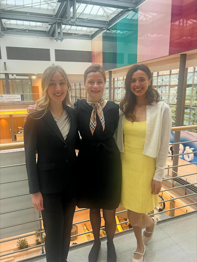 Josephine Berger, Dr. Nour Maalouf EDiR, and Dr. Fiona Mankertz bring fresh energy to radiology's biggest stage.